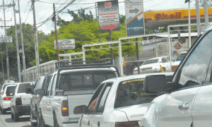 Regresan las colas en Barquisimeto para surtir gasolina