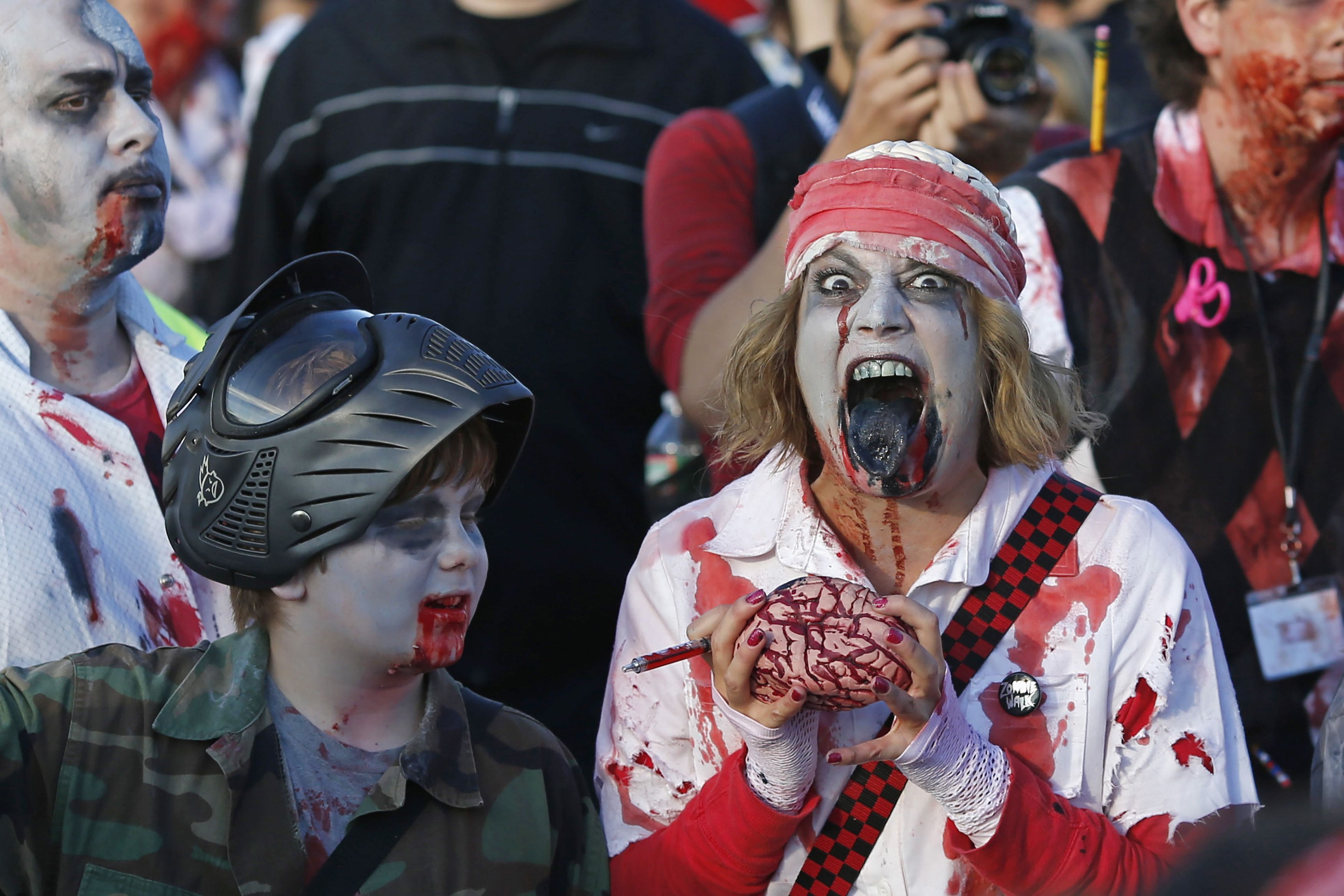 Adolescente fallece en una atracción de zombie en EEUU