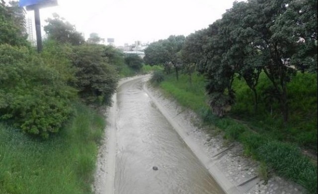 Detenido por lanzar a sus hijastros al río Guaire