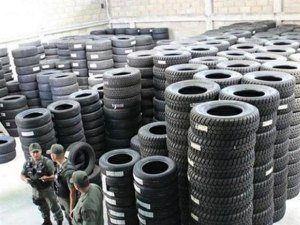 Decomisan 846 cauchos del comercio de neumáticos Empire en Los Ruices