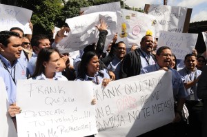 Trabajadores de Polar protestaron contra sindicalista Frank Quijada: “No nos representa”