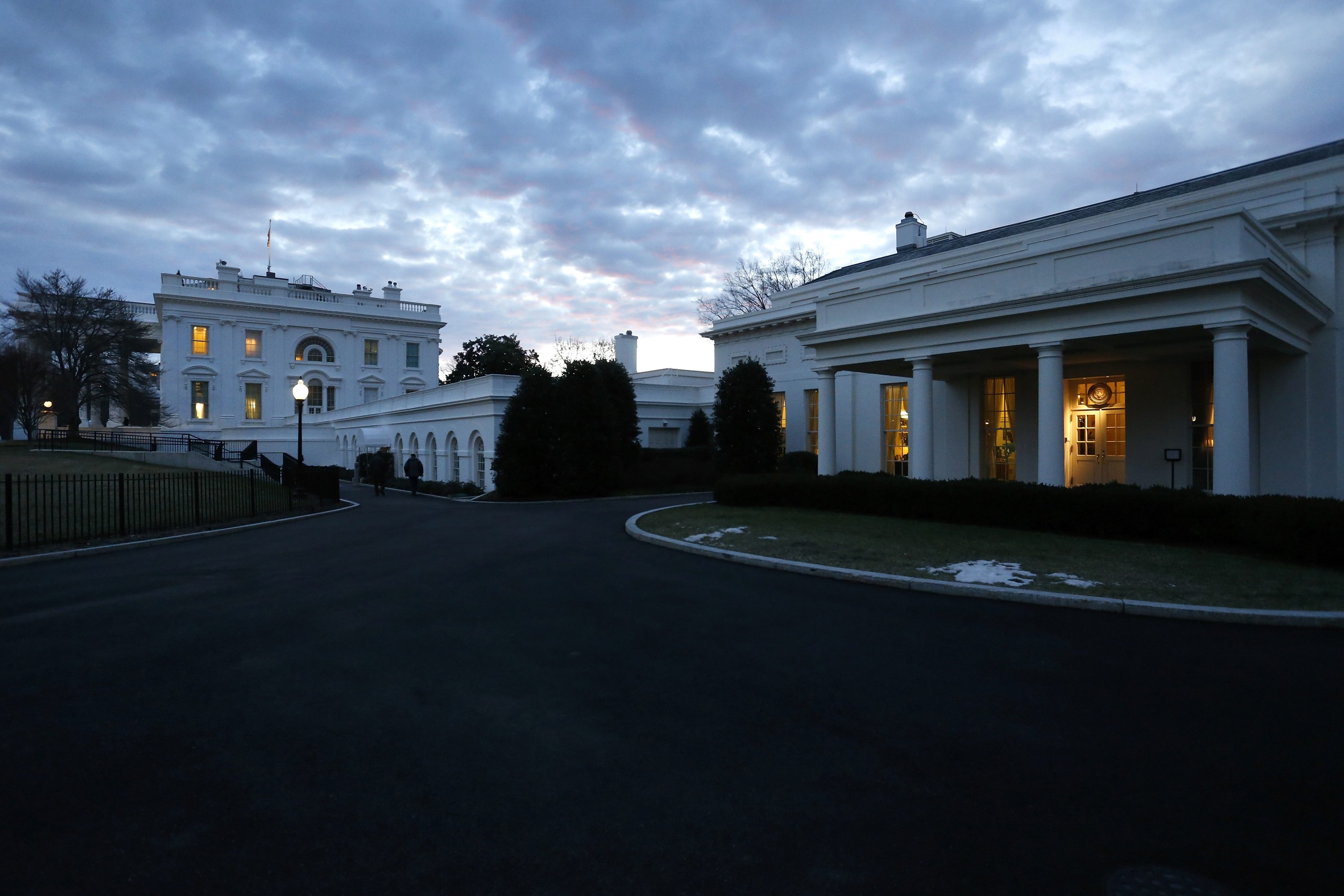 El artículo anónimo de un funcionario de la Casa Blanca contra Trump