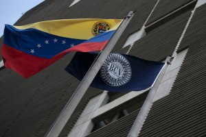 Gobierno bolivariano echa mano de oro y reserva del FMI