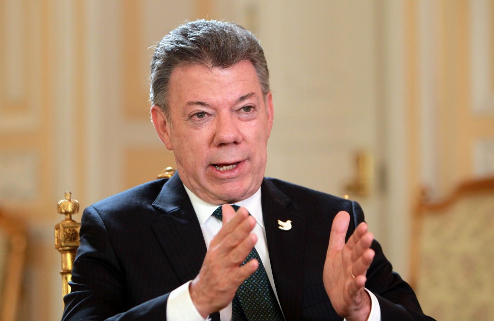 Santos expresa solidaridad con Nepal y ofrece ayuda de Colombia