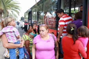 Transporte público: un vía crucis para los guayaneses
