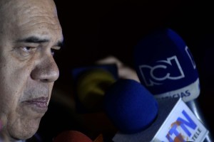 Torrealba: No realizar las parlamentarias este año sería un golpe de Estado