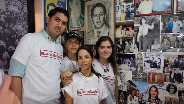Antonieta Ledezma: Hace un mes mi padre fue secuestrado por pensar distinto