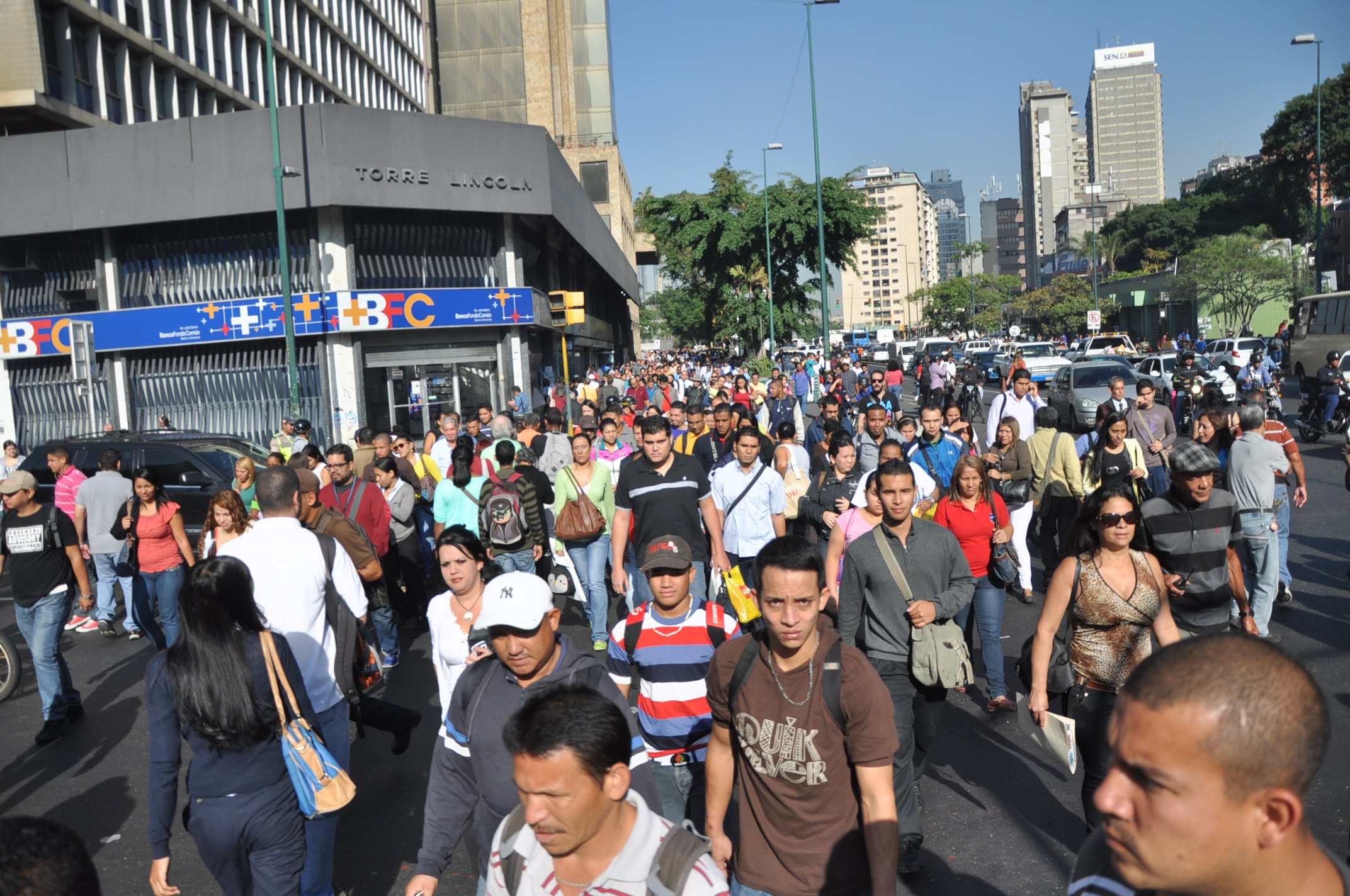 Se acentúa el caos en Caracas por obras en el Metro