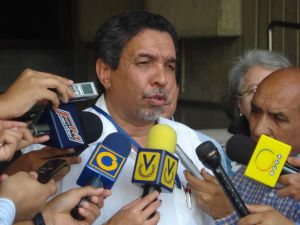 Froilán Barrios propone elecciones directas, manuales, populares y gratuitas
