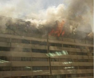 Controlan incendio en sede de Fundarte en Parque Central (Video)