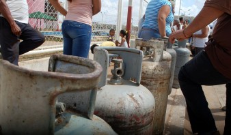 Habitantes de El Tigre pagan hasta 240 bolívares en taxi para buscar gas