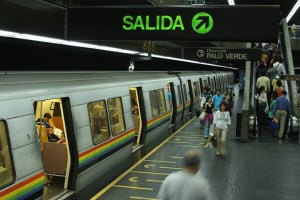 Nueva medida del Metro de Caracas causa confusión entre los usuarios