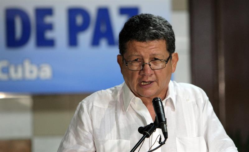 Las Farc: La solución no es reanudar los bombardeos