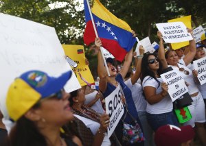 FOTOS y VIDEOS: Venezolanos manifestaron pacíficamente en contra del Gobierno Bolivariano en Panamá