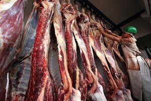 Gobierno estima un ajuste del precio de la carne a 86 bolívares a puerta de corral
