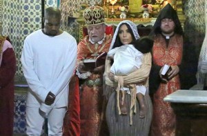 Kim Kardashian y Kanye West bautizaron a su hija en Jerusalén (Fotos)