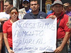 Trabajadores de Conferry exigen reivindicaciones salariales