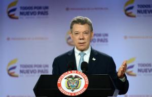 Santos defiende proceso de paz con las Farc