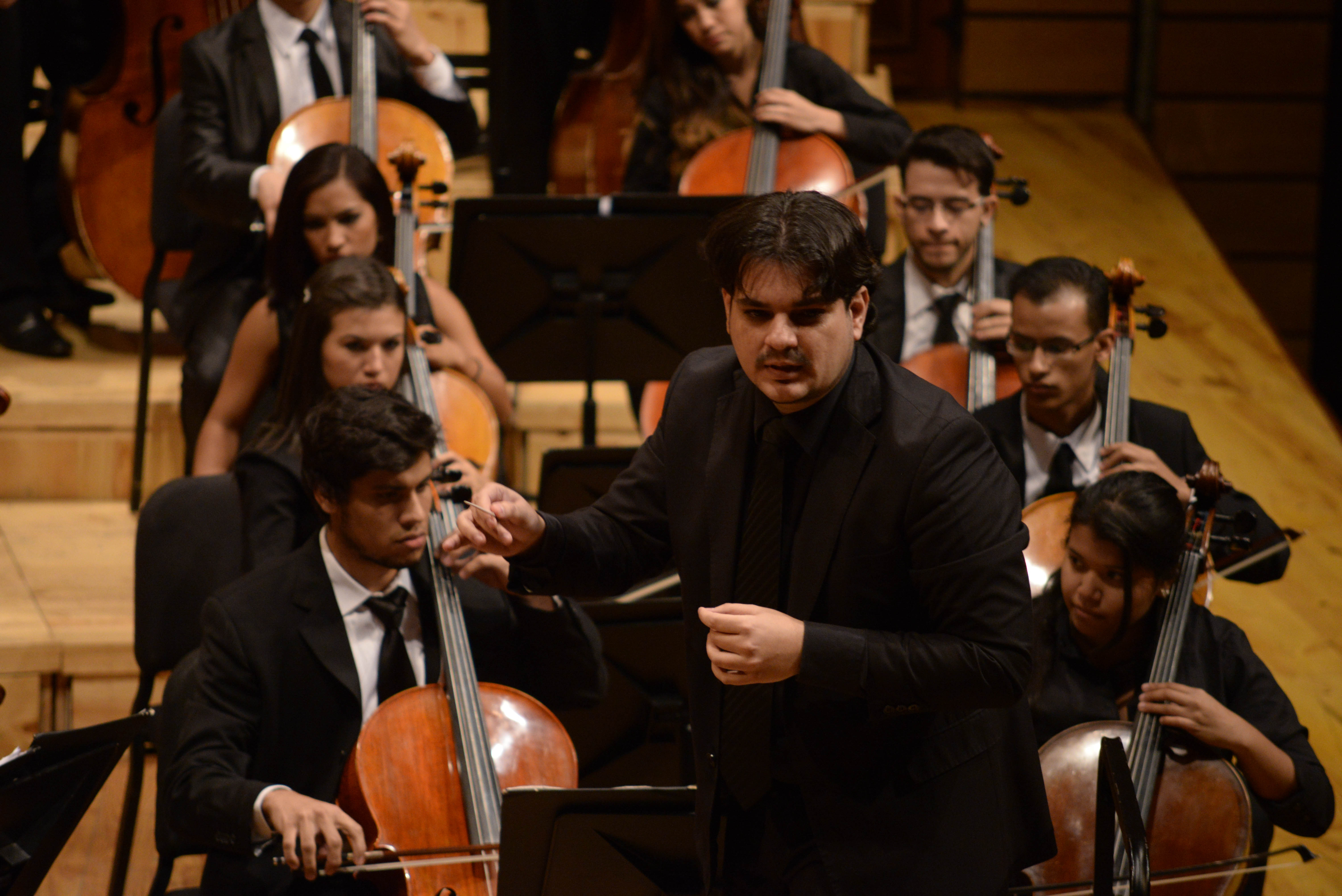 Giancarlo Castro toma la batuta de la Banda Sinfónica Juvenil Simón Bolívar