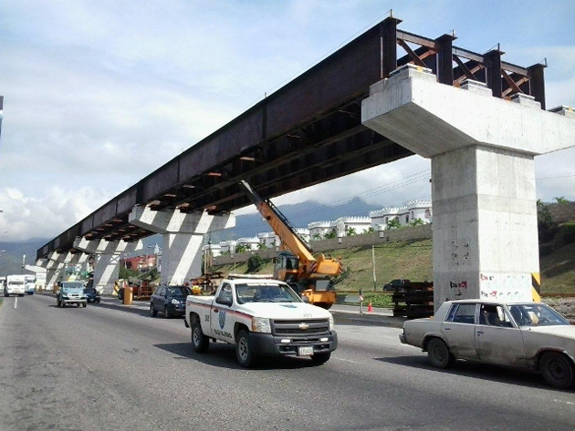 Habrá cierres parciales en Intercomunal de Guarenas por trabajos del Metro