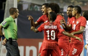 Panamá y Costa Rica acusan partidos amañados en la Copa de Oro
