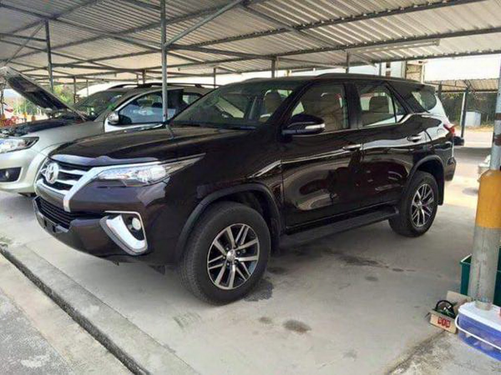 ¿La veremos?… se filtran imágenes de la nueva Toyota Fortuner 2016