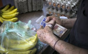 Venezuela se perfila como la peor economía de América Latina en el 2017