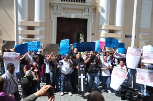 Trabajadores de la Alcaldía Metropolitana exigieron a Jorge Rodríguez pagar deuda pendiente (Fotos)