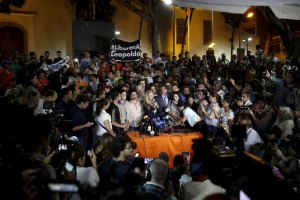Expresidentes, gobiernos y organismos repudian sentencia contra Leopoldo López