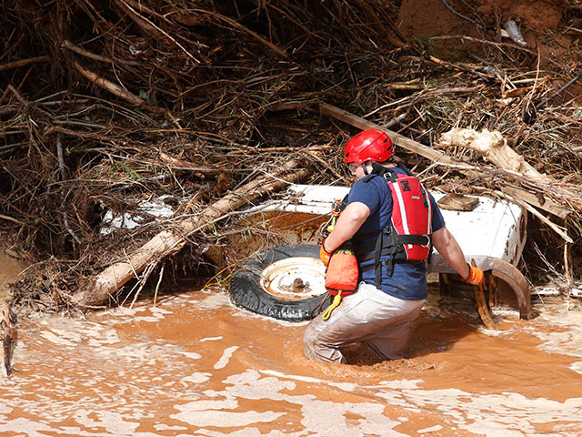 Al menos 15 muertos dejan inundaciones en el oeste de EEUU