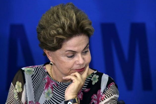 Analistas vuelven a empeorar su previsión para la caída del PIB en Brasil