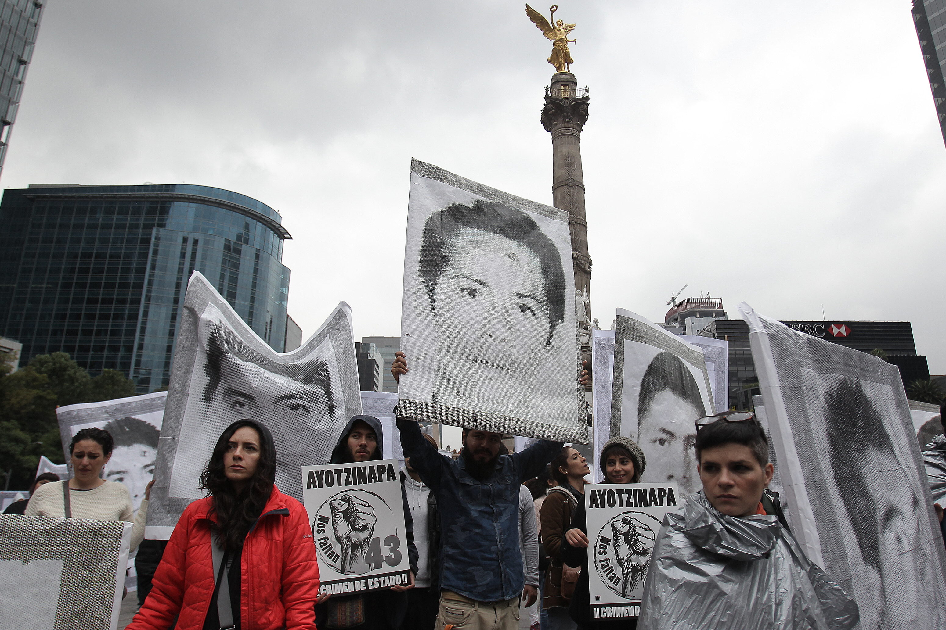 Gobierno mexicano confirma el hallazgo de cuerpos de estudiantes desaparecidos