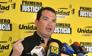 “Más que hacer un acuerdo con Cuba Maduro debería preocuparse por  los problemas de los venezolanos”