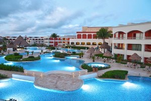El premio de Cuatro Diamantes va para… Hard Rock Hotel Riviera Maya