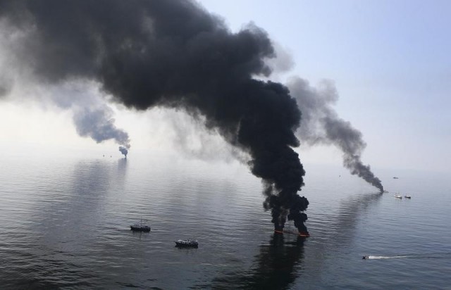 BP pagará la mayor multa de la historia en EEUU por vertido de crudo en Golfo de México