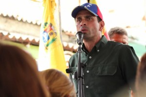 Capriles: Ojalá que hoy el gobierno anuncie medidas para activar la producción