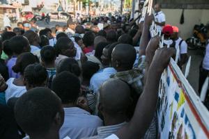 Aplazan elecciones presidenciales y legislativas en Haití