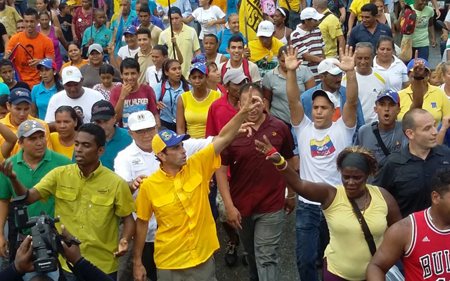 Capriles: Votar por este gobierno significaría negociar la posibilidad del cambio