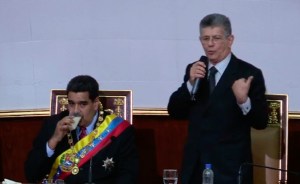 Ramos Allup cataloga como un “asco” sentencia del TSJ que permite a Maduro tener doble nacionalidad