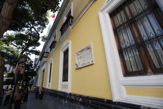 La  Casa Amarilla en Caracas. Foto: Archivo