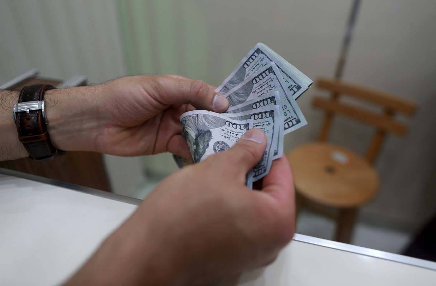 En Gaceta: Exportadores podrán administrar 80% de las divisas obtenidas