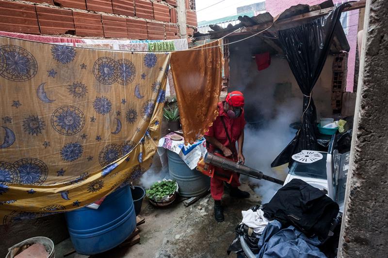 Farmacéutica india anuncia que desarrolla una vacuna contra el zika