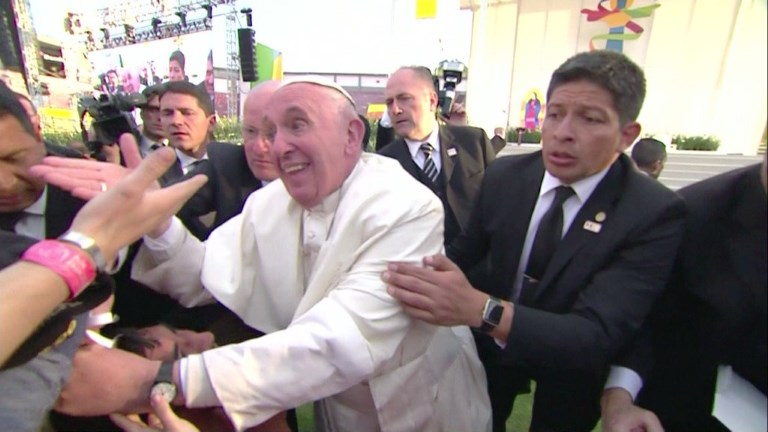 El Vaticano justifica molestia del Papa: Es una reacción muy humana