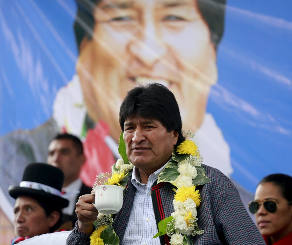 Evo Morales apoya a Argentina como sede de mundial en homenaje a Maradona y Messi