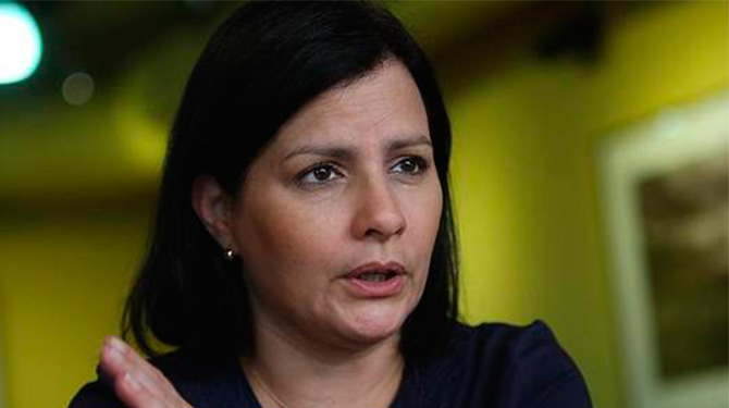 Liliana Hernández asegura que para Tibisay Lucena la Constitución es una ameneza