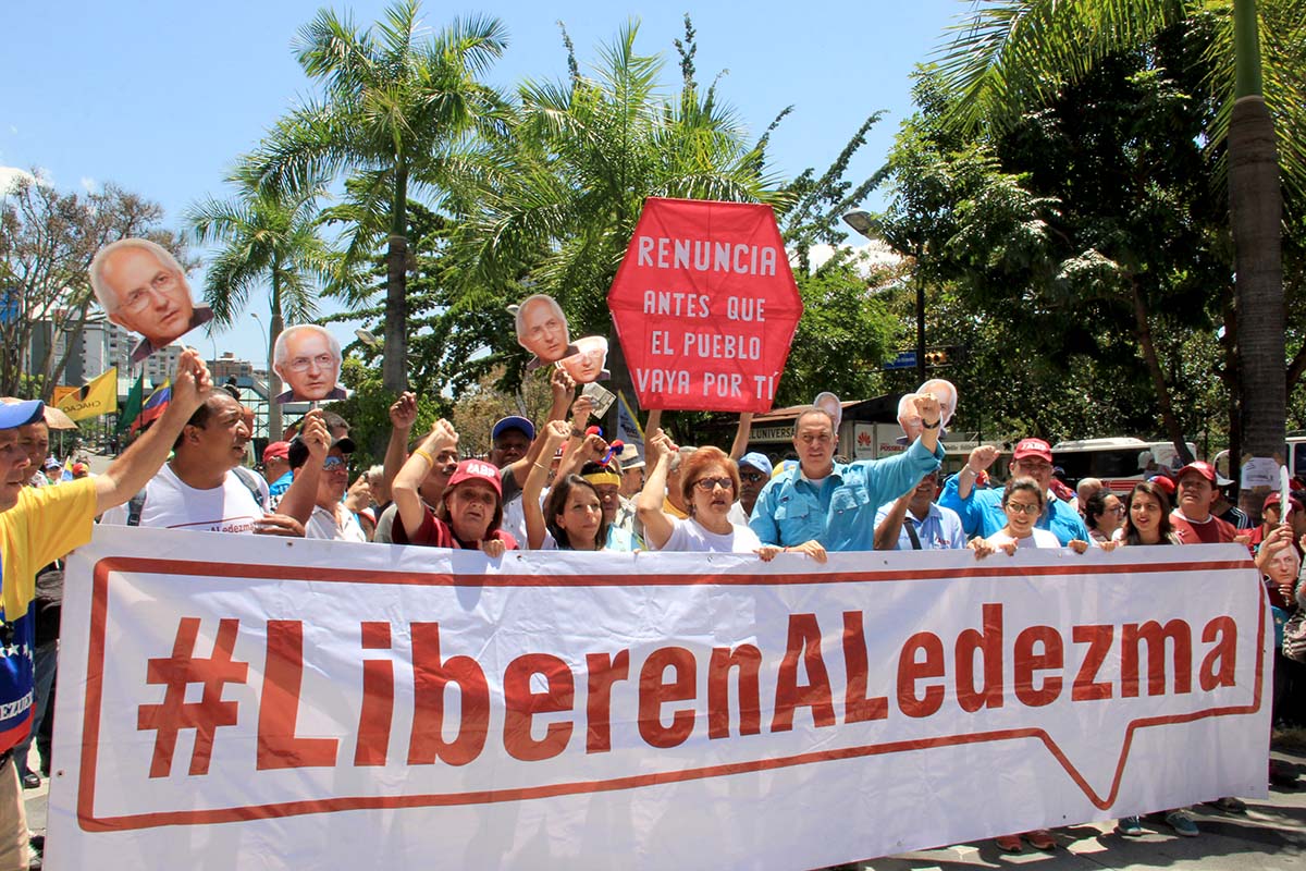 Caracas se vistió de tricolor por una nueva Venezuela, el camino es la renuncia