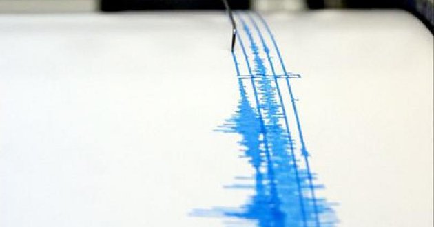 Sismo de magnitud 7,4 en el Atlántico sur