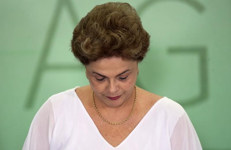 “Chao Dilma”, las reacciones tras la suspensión de la presidenta de Brasil