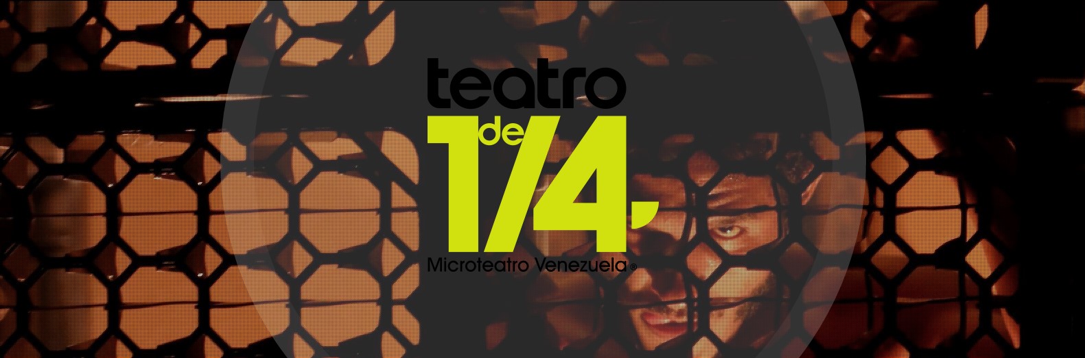 ¡Arrasando! Este periodista venezolano vestido de mujer revolucionó el Microteatro Venezuela (FOTOS)