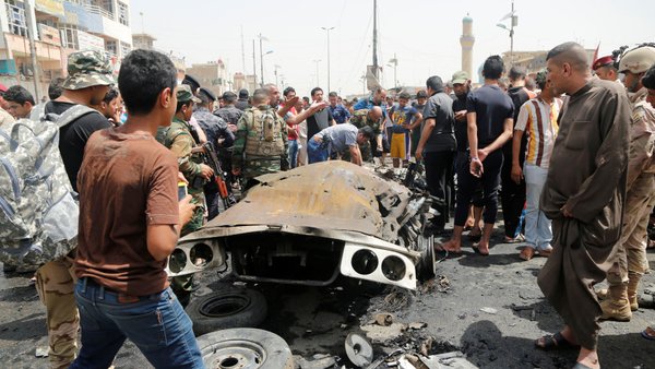 Al menos 15 muertos tras atentado con carro bomba en Bagdad